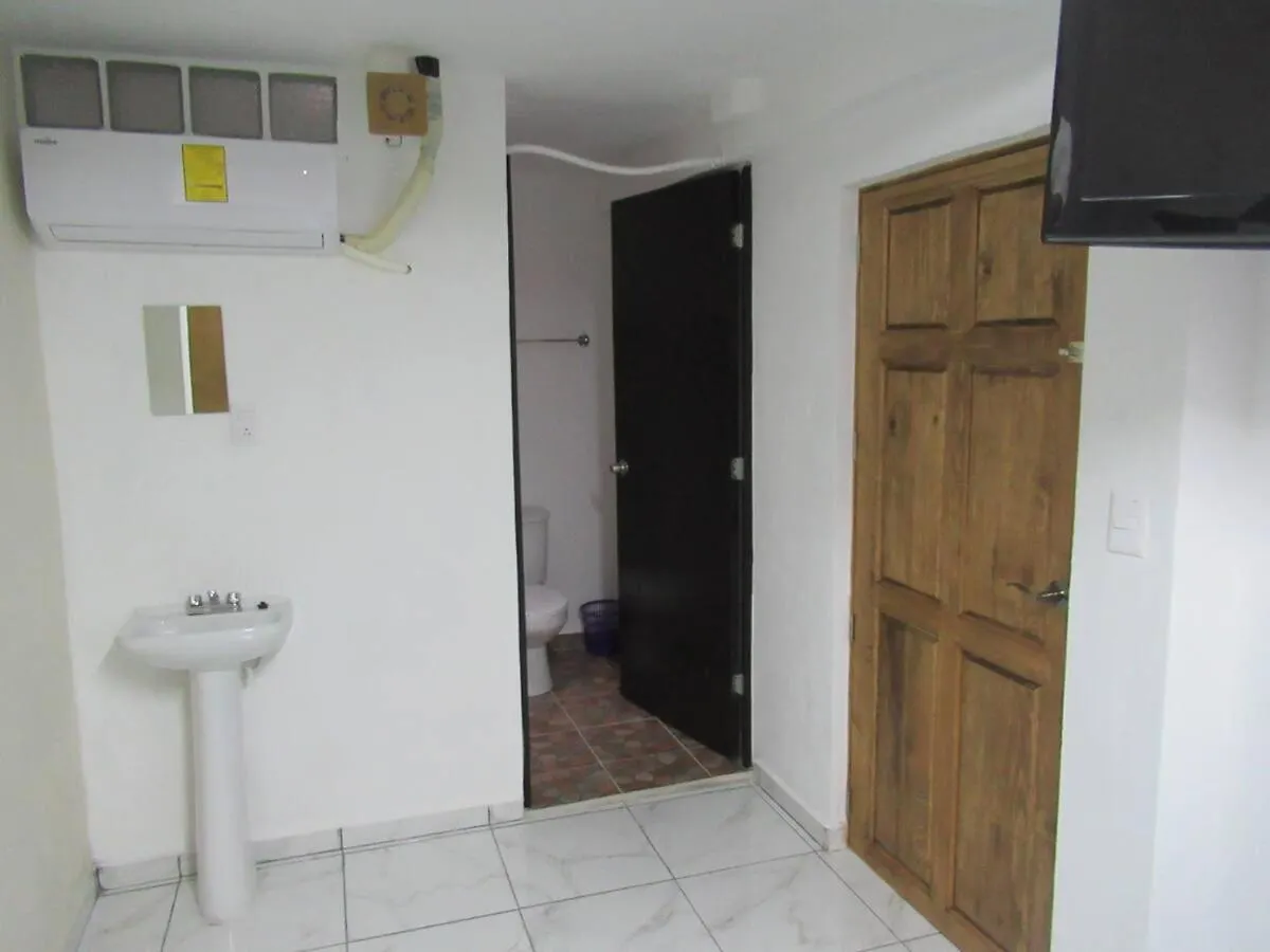 Cocos Apartment Cancun Mexico